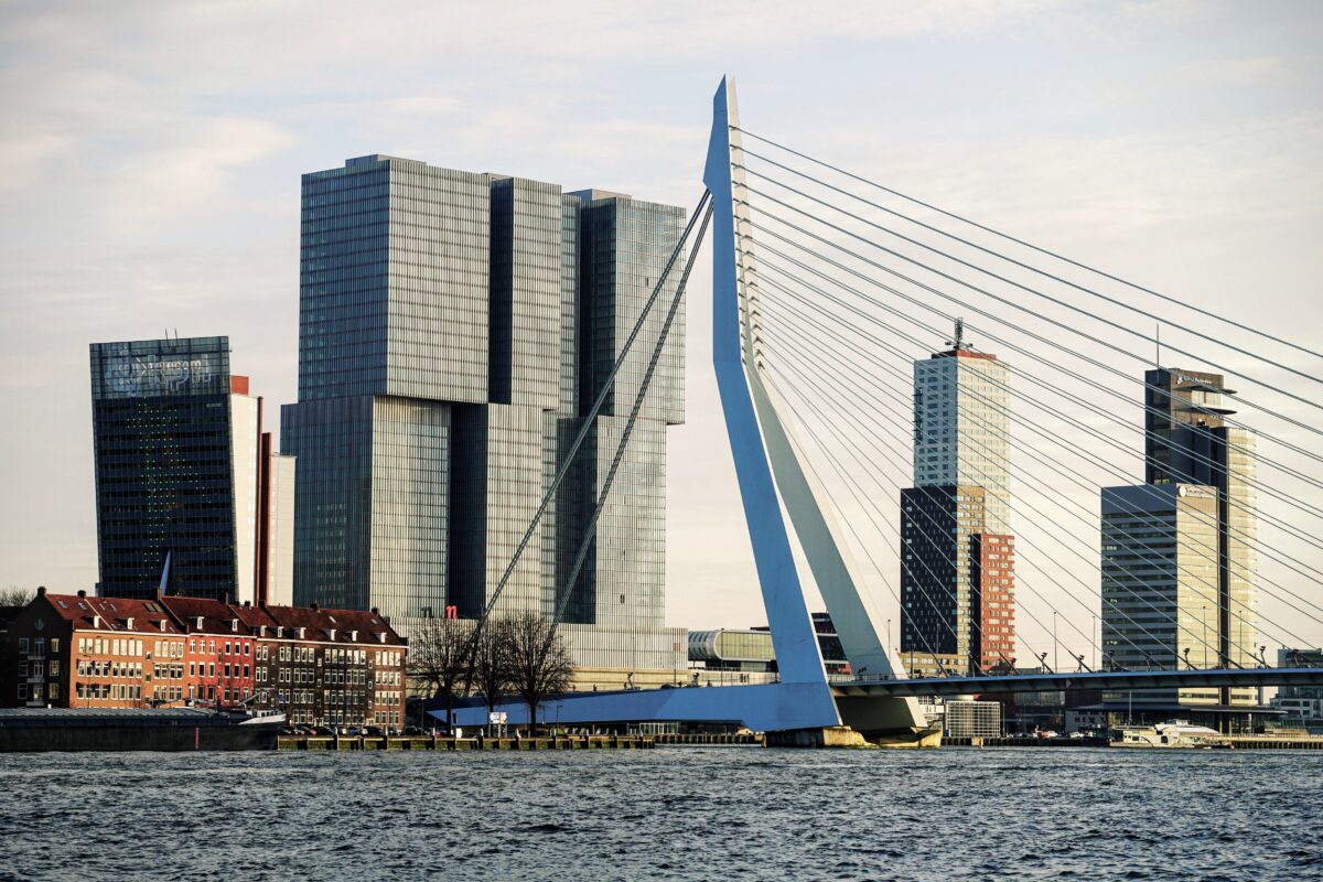 Rotterdam's 010 nummer aanvragen